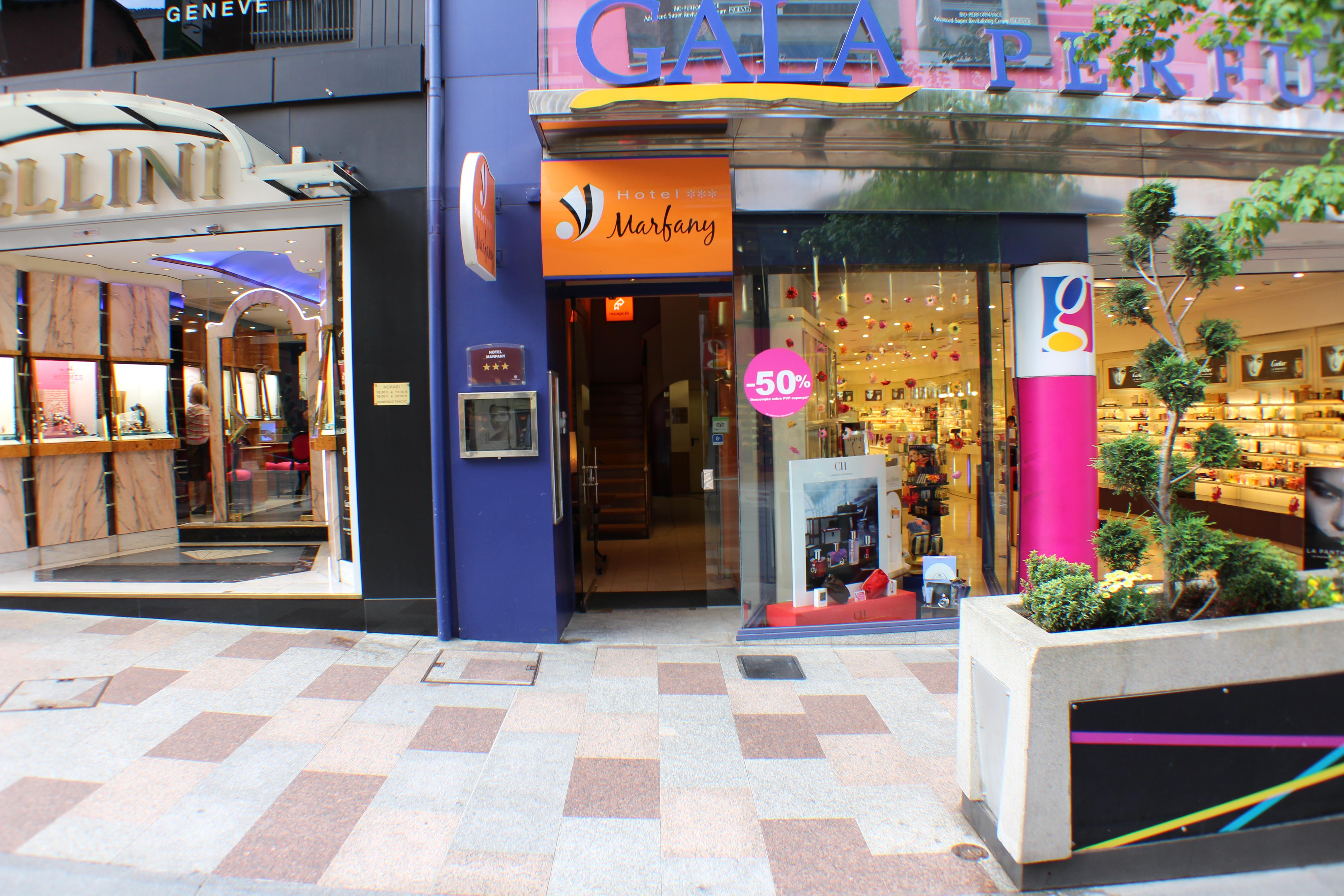 梅非尼酒店 安道尔城 外观 照片
