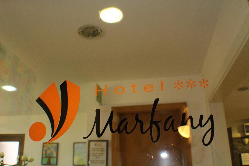 梅非尼酒店 安道尔城 外观 照片